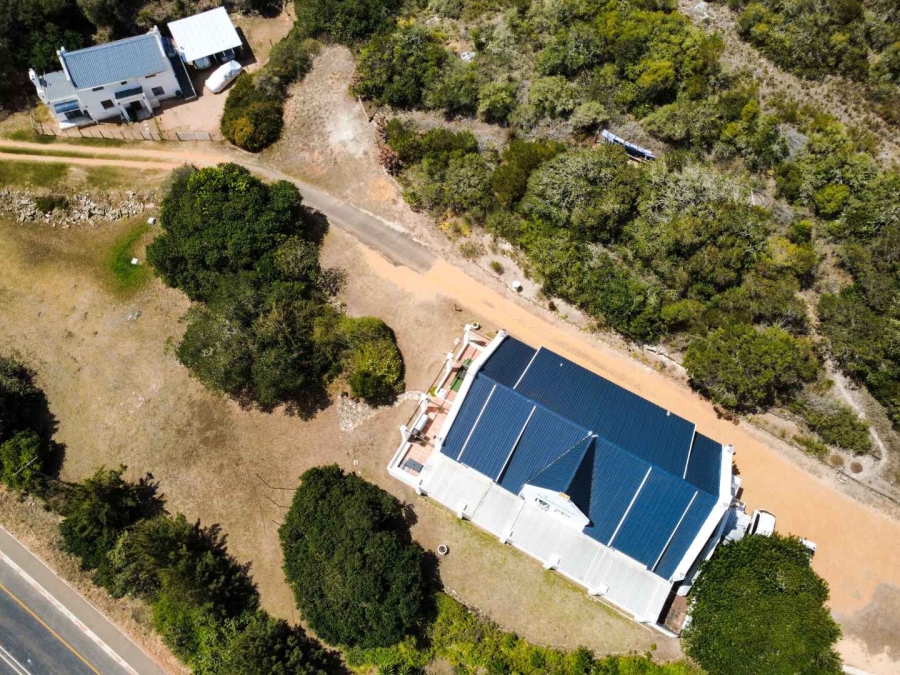 8 Bedroom Property for Sale in Stilbaai Oos Western Cape